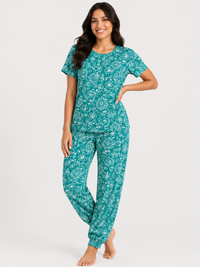 Women tracksuits